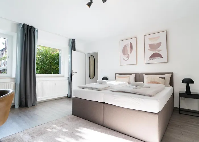 Blumenhaller Boardinghouse